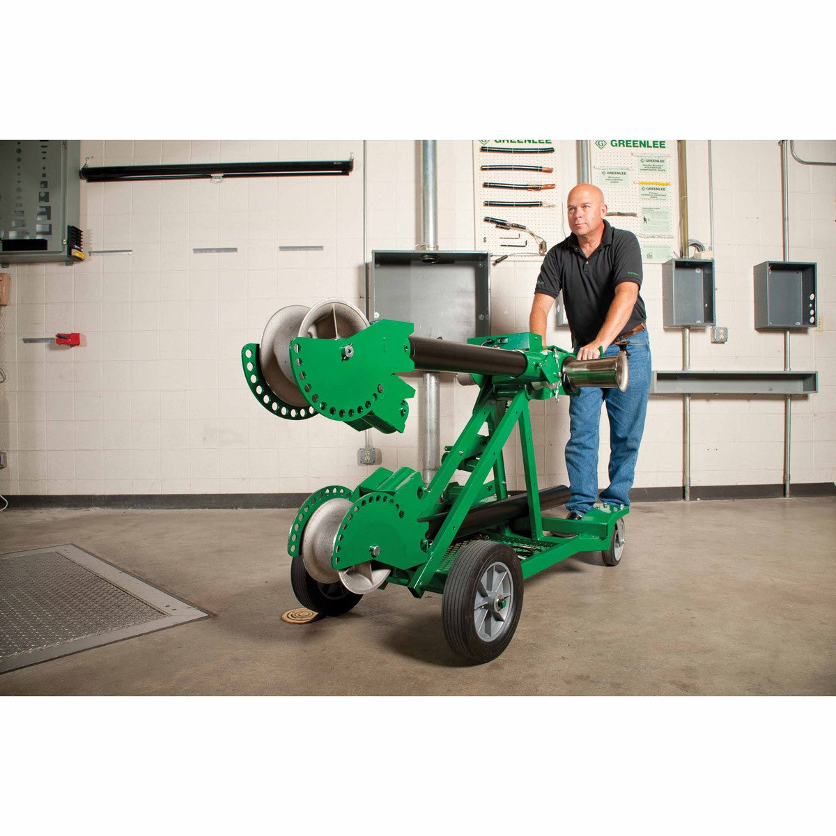 Greenlee 6906 UT10-2S 2-Speed Cable Puller with Mobile VersiBoom